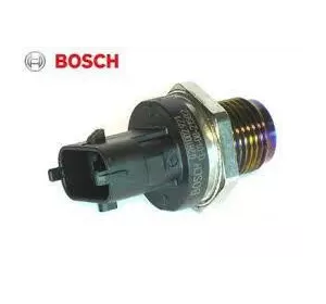 Датчик давления подачи топлива на Renault Trafic 06-> 2.5dCi (146 л. с. ) — Bosch - 0281002801