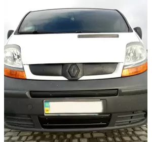 Зимняя накладка на решётку радиатора на Renault Trafic 01->2006 (матовая) - TZ15eco